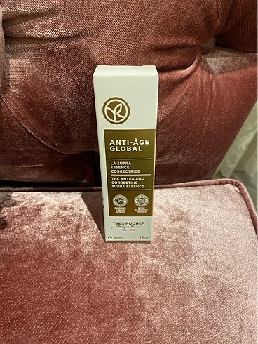YVES ROCHER Serum
