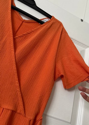 Turuncu V Yaka Uzun Tulum - Görsel 3