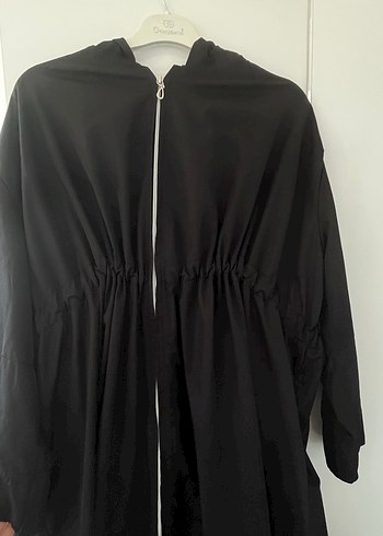 Uzun Siyah Kadın Yağmurluk Kapüşonlu - Görsel 2