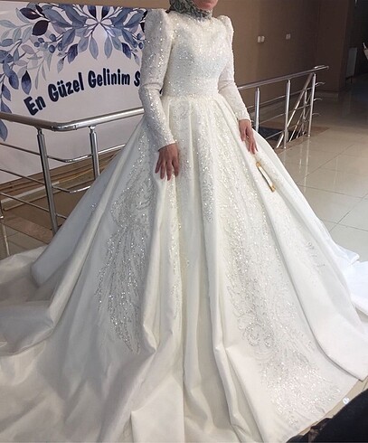 Prenses model tesettür gelinlik