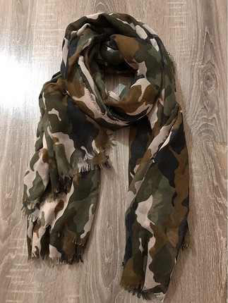 H&M şal