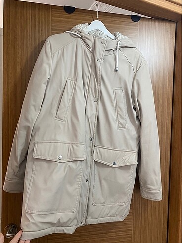 Pull and bear yağmurluk