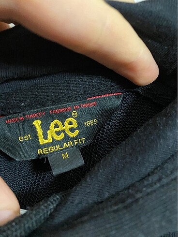 m Beden Lee marka sweat