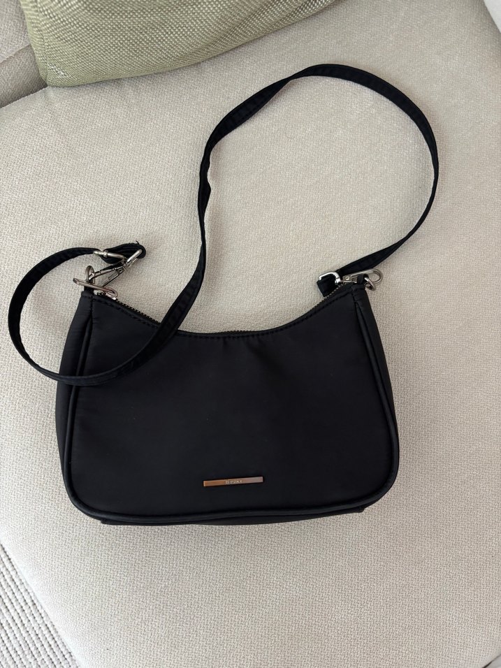 Siyah Minimalist Kadın Omuz Çantası - Görsel 2