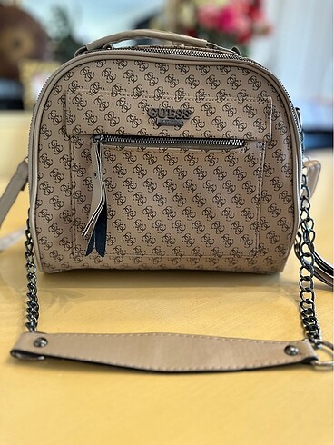 Guess çanta
