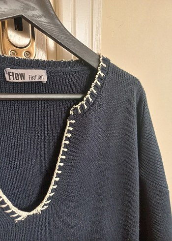 Lacivert V Yaka Triko Kadın Kazak - Görsel 2