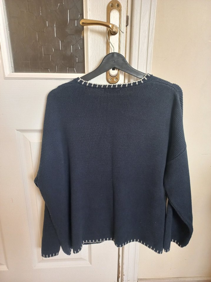 Lacivert V Yaka Triko Kadın Kazak - Görsel 3