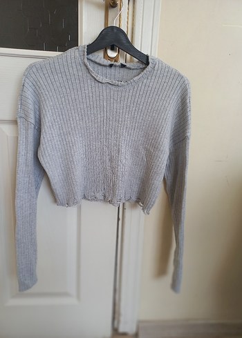 Gri Yırtık detaylı Crop Triko Kazak - Görsel 6