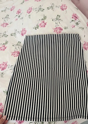 Çizgili  Mini Etek - Görsel 2