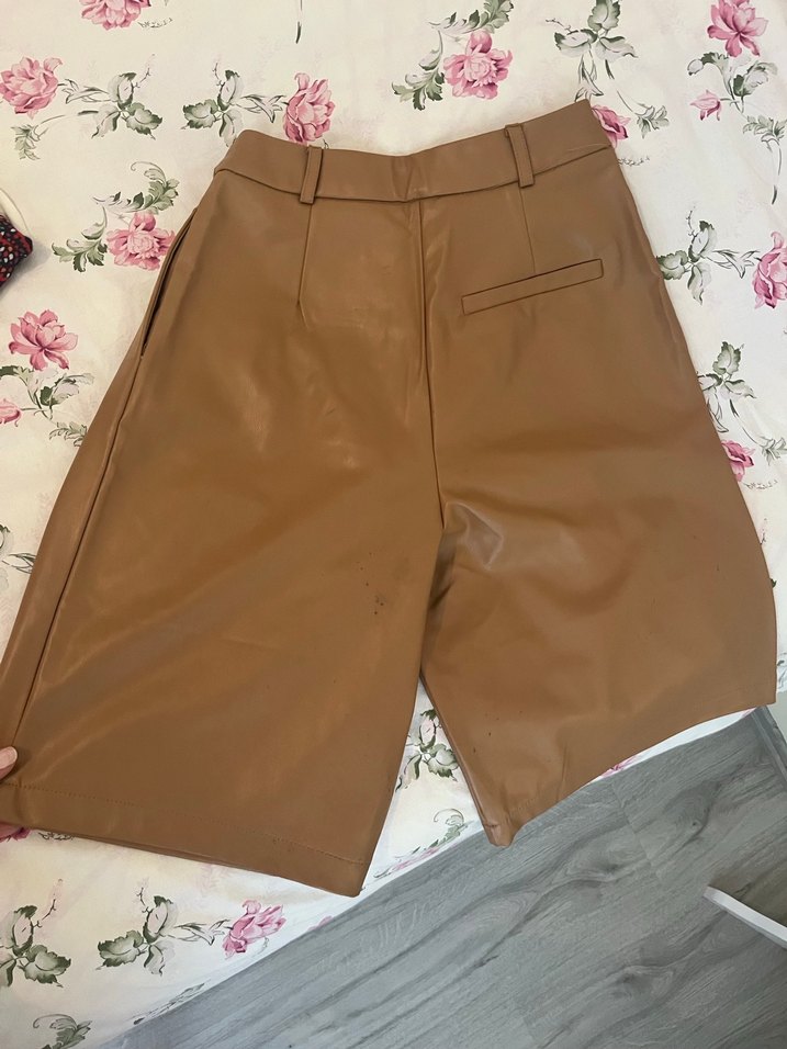 Bej Deri Kadın Mini Şort - Görsel 2