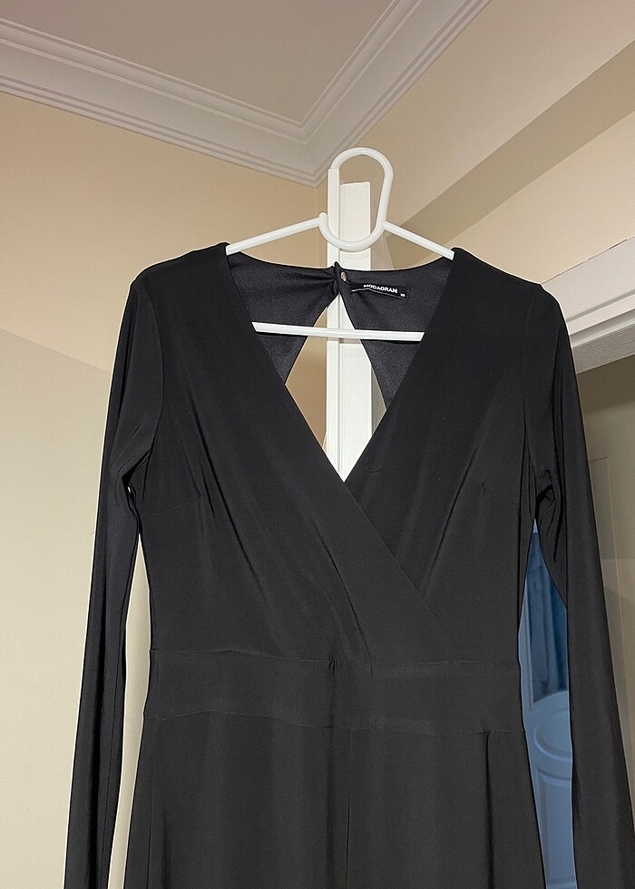 Siyah tulum - Görsel 2