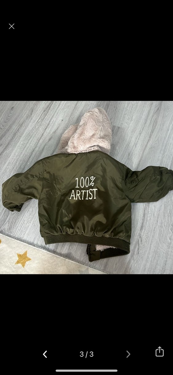 Erkek Çocuk Gri Kapüşonlu Kürklü Ceket - Görsel 3