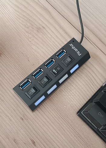 Praktik USB 3.0 Çoklu Anahtarlı Hub - Görsel 6