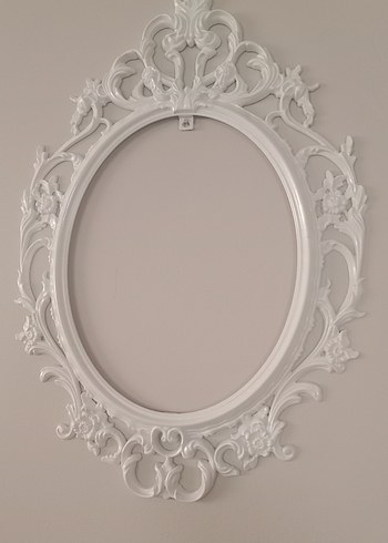 Beyaz Oyma Detaylı Oval Duvar çerçevesi - Görsel 2