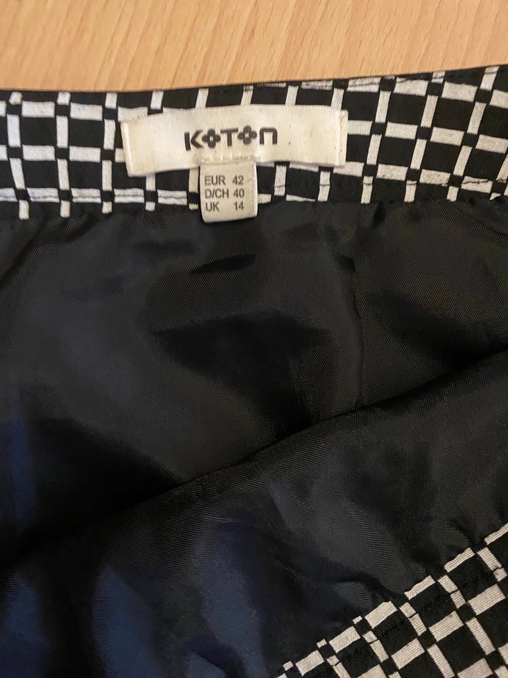 Kadın Siyah Puantiyeli Midi Etek - Görsel 2