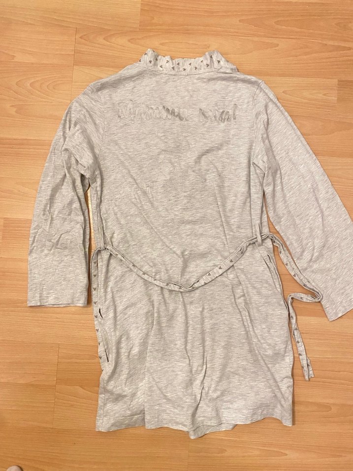 Gri V Yakalı Uzun Kollu  Sabahlık - Görsel 5