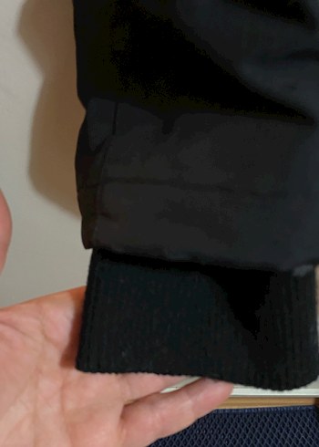 Siyah Kadın Midi Kışlık Kürklü Mont - Görsel 4