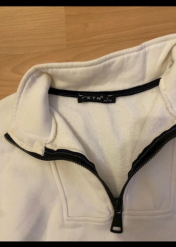 Beyaz Yarım Fermuarlı Kadın Sweatshirt - Görsel 4