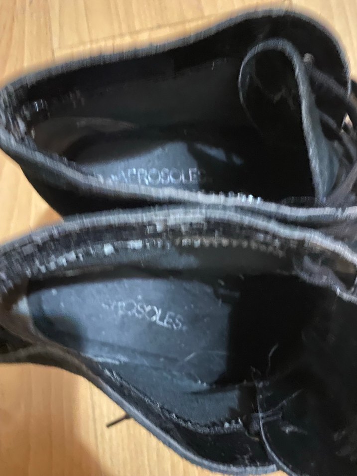 Siyah Süet Kemerli Kadın Dolgu Topuk Bot - Görsel 4