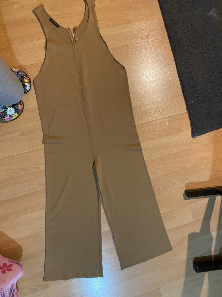 Bej V Yakalı Uzun Kadın Tulum - Görsel 3