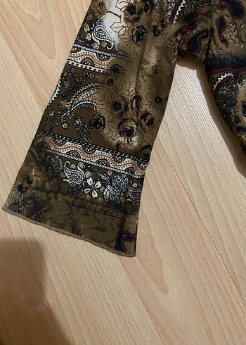 Bohem V Yaka Uzun Kollu Kahverengi Bluz - Görsel 4