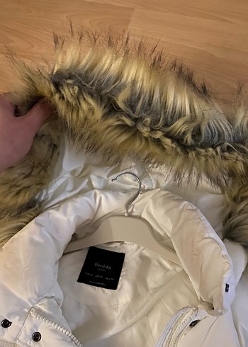 Beyaz Kürklü Kadın Kışlık Mont - Görsel 6