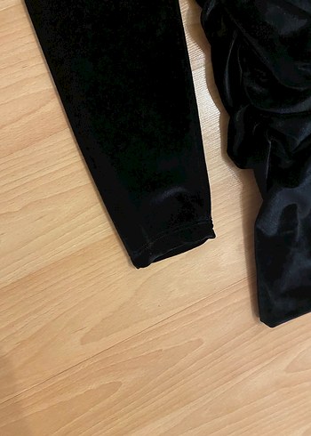 Siyah V Yakalı Gotik Kadın Abiye Elbise - Görsel 3