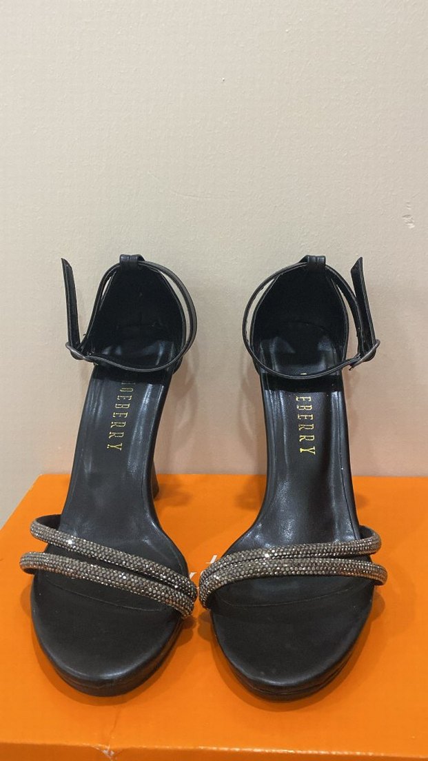 Siyah Önü Taşlı Bantlı Topuklu Kadın Ayakkabı - Görsel 2