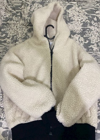 Peluş Kapüşonlu Mont - Görsel 3