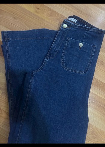 STRADİVARİUS popüler Jean Kemerli Lacivert Midi Kot Pantolon - Görsel 3