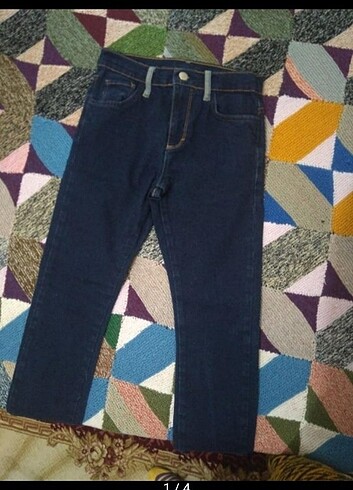 9 yaş jean
