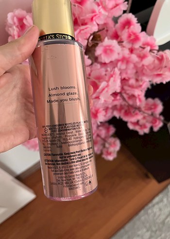  Beden Renk Victoria's Secret Velvet Petals Vücut Spreyi 250 ml