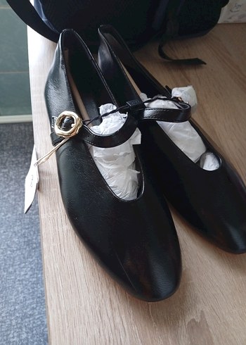 Siyah Tokalı Modern Klasik Kadın Babet - Görsel 9