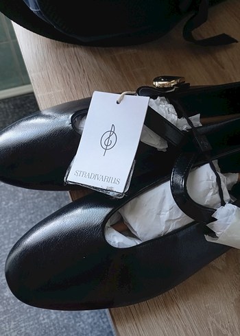 Siyah Tokalı Modern Klasik Kadın Babet - Görsel 7