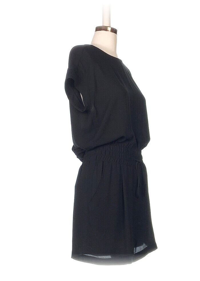 BCBG Maxazria Kısa Tulum %70 İndirimli. - Görsel 2