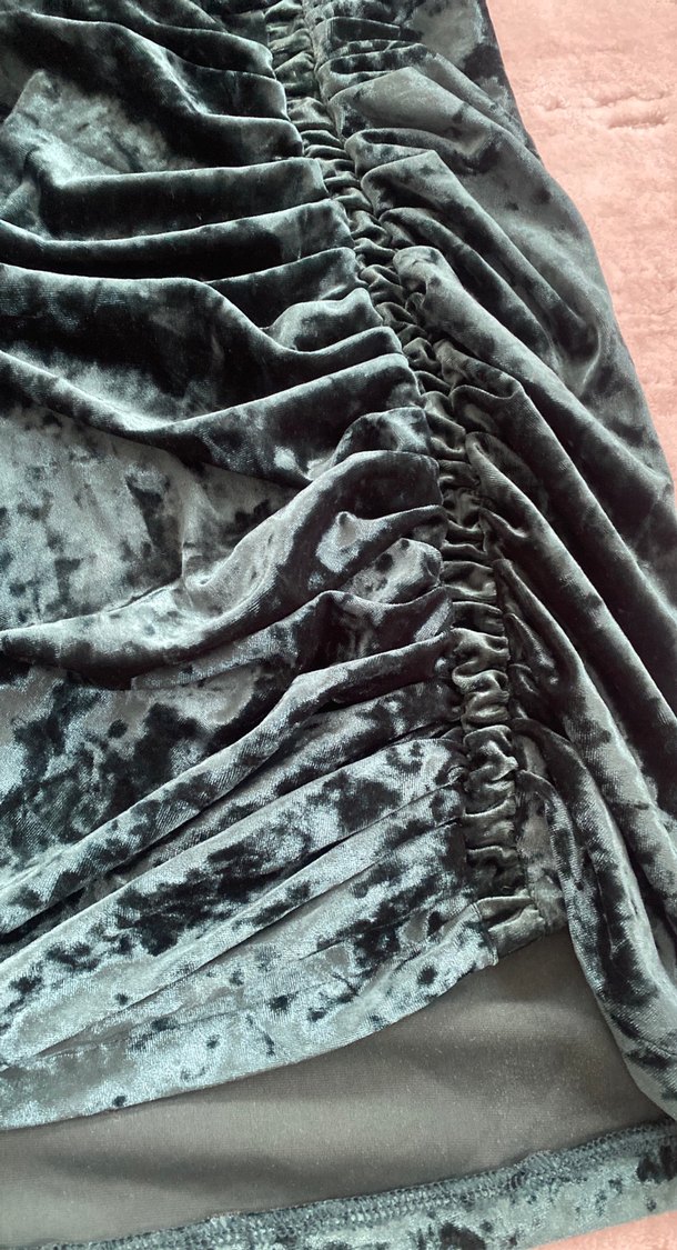 Kadife Drapeli Uzun Kollu V Yaka Elbise - Görsel 2