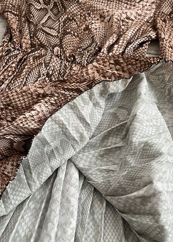 Kahverengi Yılan Desenli Uzun Kollu Bohem Elbise - Görsel 2