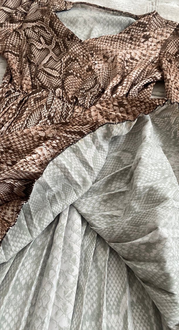 Kahverengi Yılan Desenli Uzun Kollu Bohem Elbise - Görsel 2