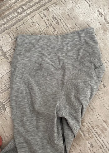 Gri Midi ve Normal Uzunlukta Kadın Tayt - Görsel 4