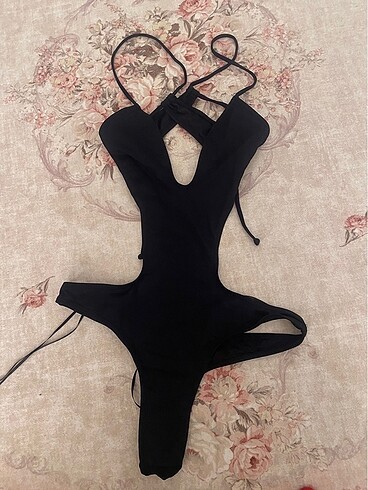 Mayokini bershka