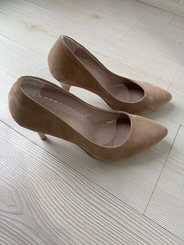 Topuklu Ayakkabı - Görsel 2