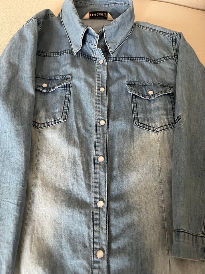 Düğmeli Kot Denim Gömlek - Görsel 4