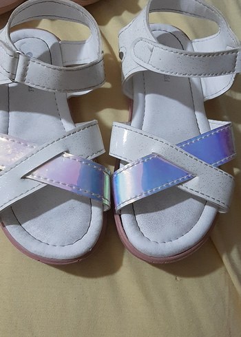 LC Waikiki Tokalı Pembe Kız Çocuk sandalet 26-27-28 no