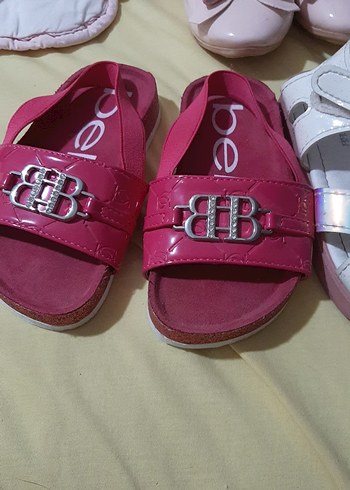 Tokalı Pembe Kız Çocuk sandalet 26-27-28 no