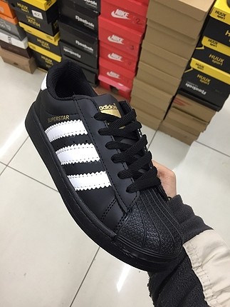 Nike superstar (açıklamayı okuyunuz )
