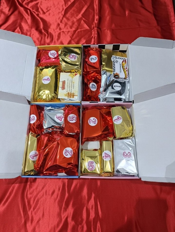 SEVGİLİLER GÜNÜ Hediye Kutuları - Hot Wheels, Hello Kitty, - Görsel 2