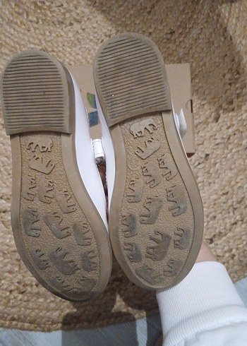 Kız Çocuk Beyaz Fiyonk Detaylı Babet - Görsel 4