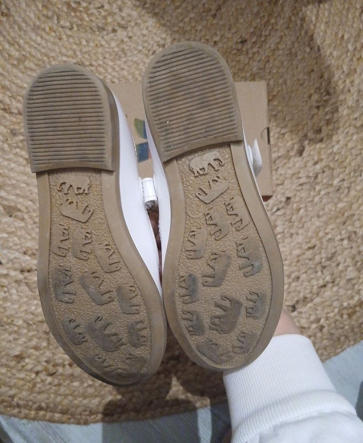 Kız Çocuk Beyaz Fiyonk Detaylı Babet - Görsel 4