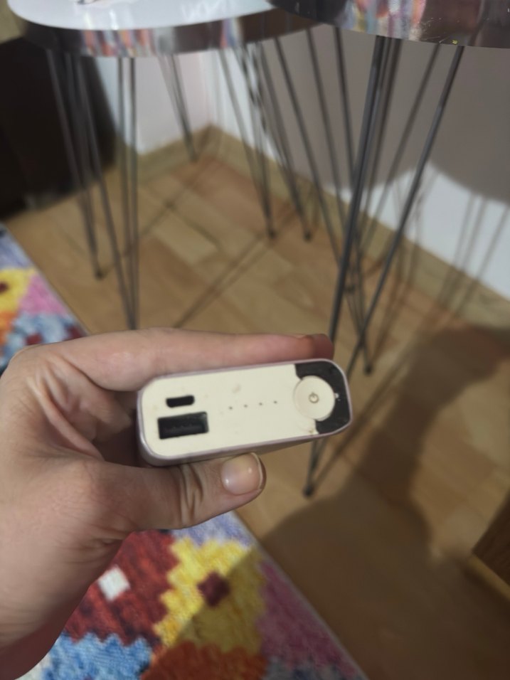 Gri Beyaz ASUS Power Bank - Görsel 4