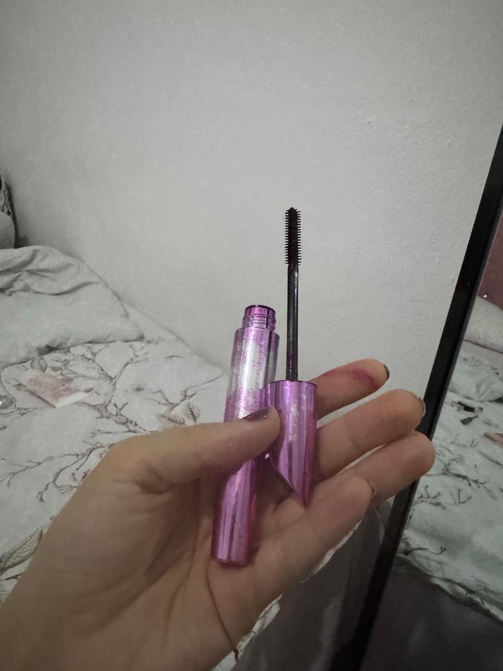 Koyu Mor Maskara - Görsel 4